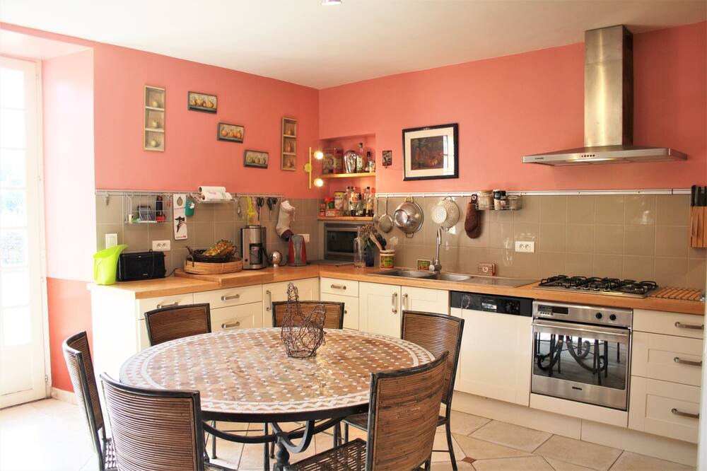 Photo of Kitchen in Molieres
