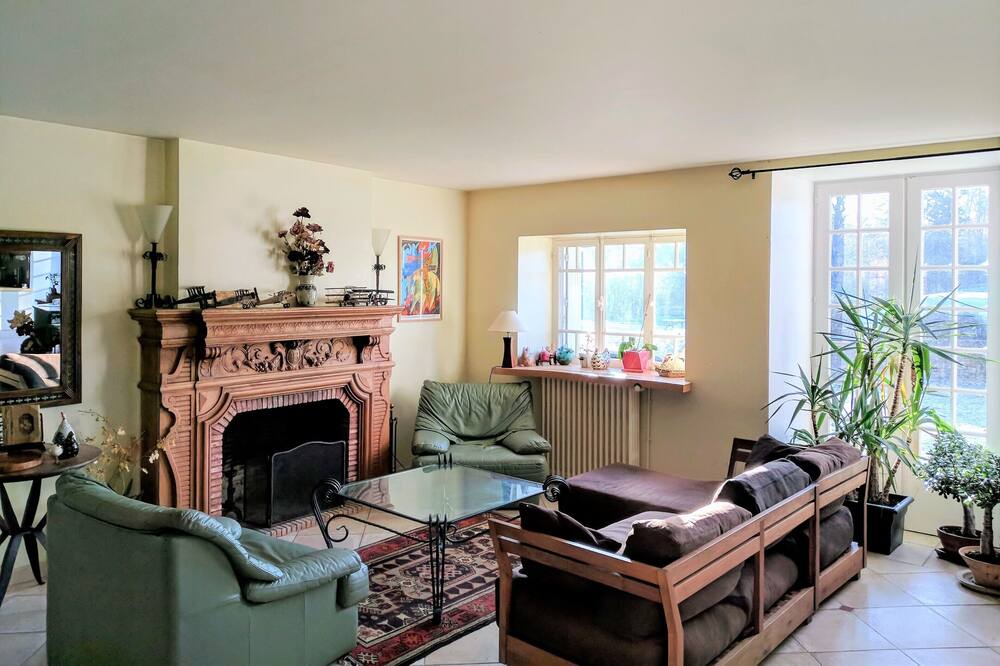 Photo of Bedroom in Molieres
