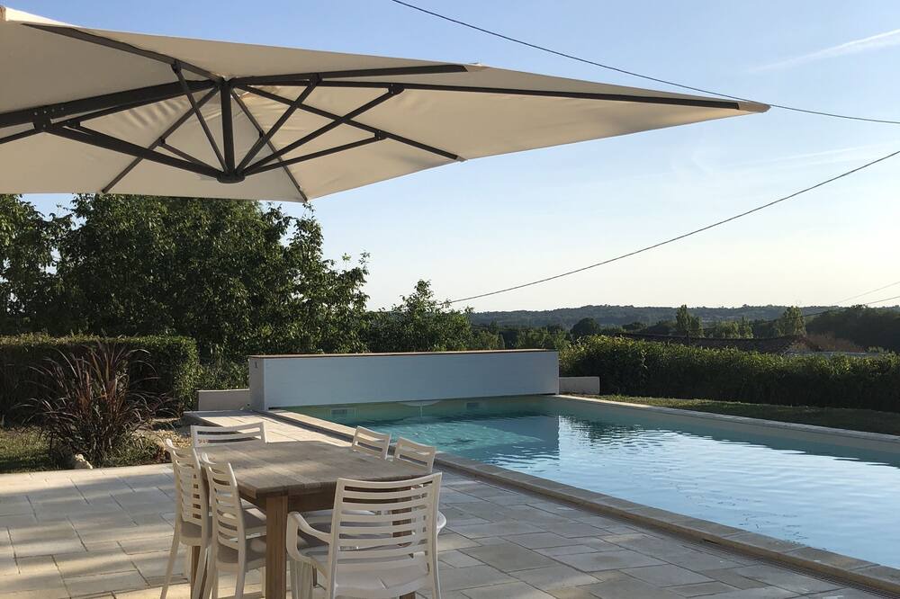 Photo of Patio Balcony in Montignac-le-Coq
