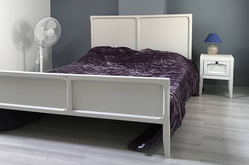 Photo of Bedroom in Montignac-le-Coq