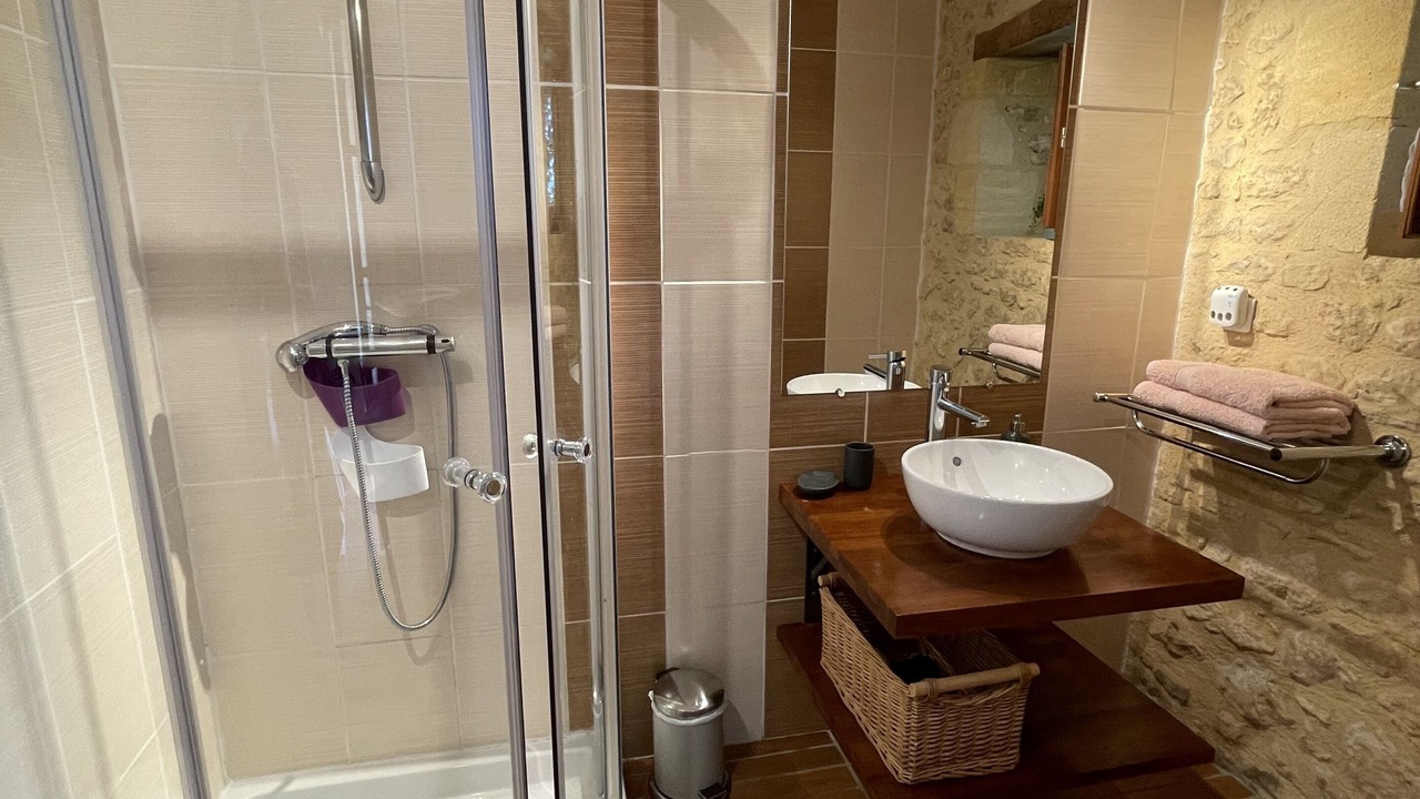 Photo of Bathroom in Saint-Avit-Senieur