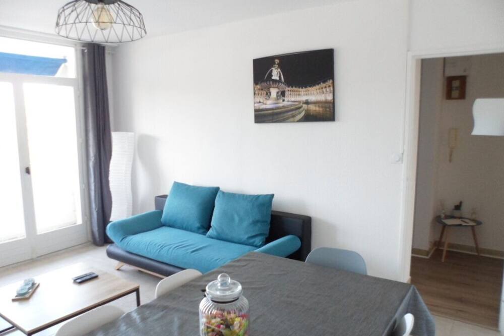 Photo of Livingroom in Cenon