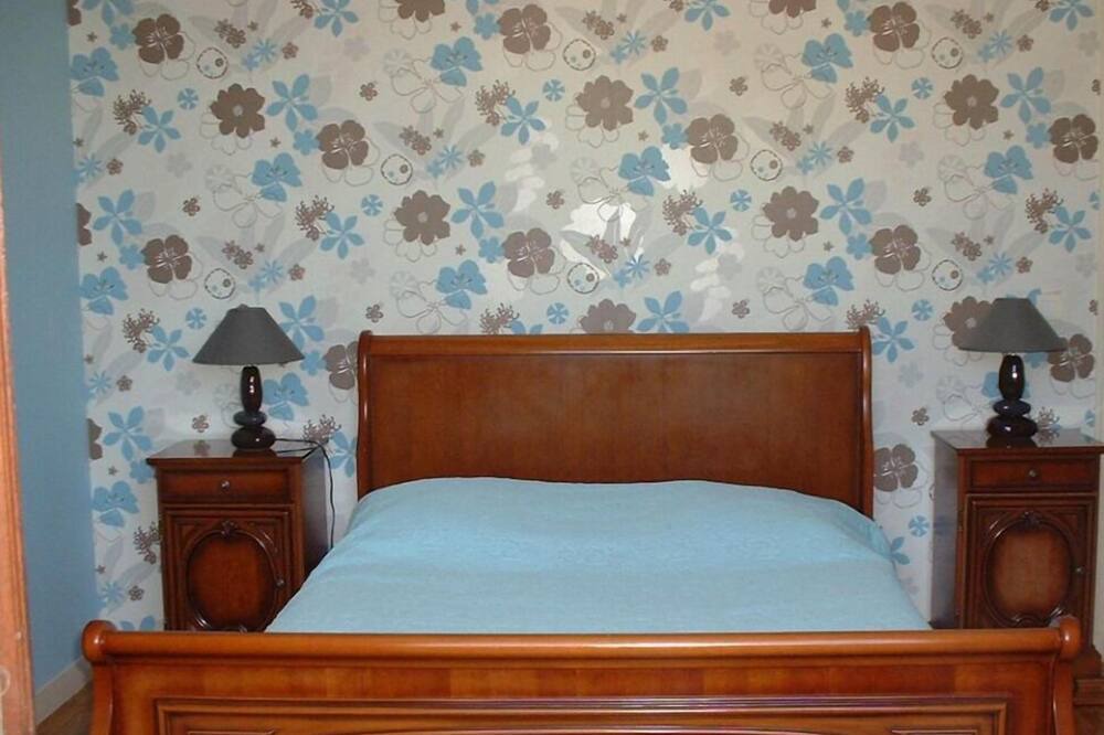 Photo of Bedroom in Chauvigny