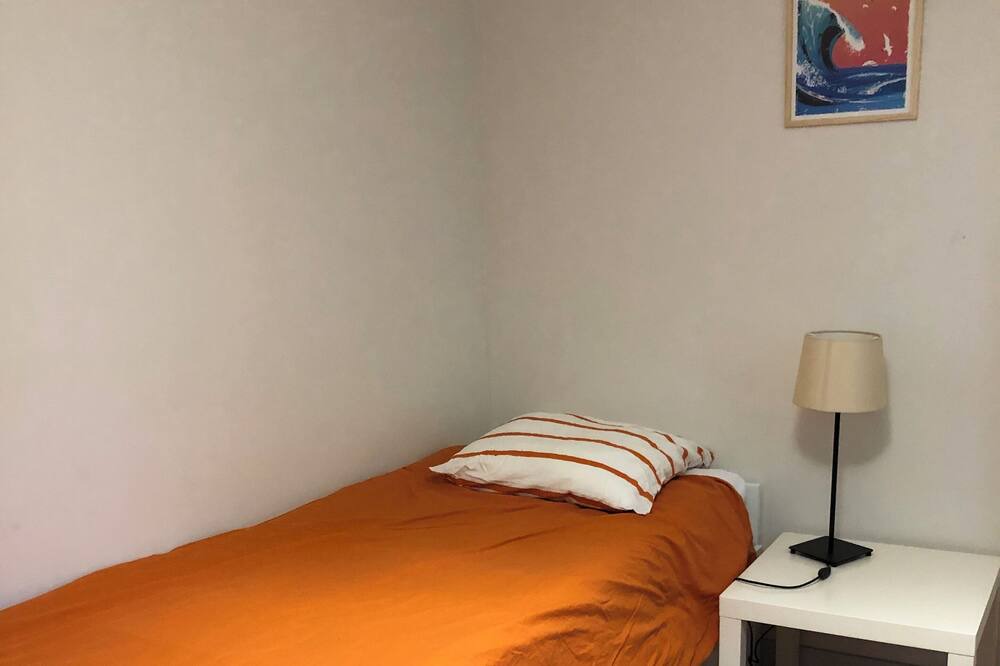 Photo of Bedroom in Vendays-Montalivet