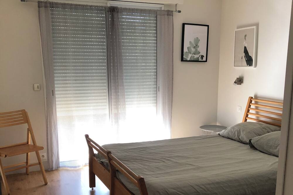 Photo of Bedroom in Vendays-Montalivet