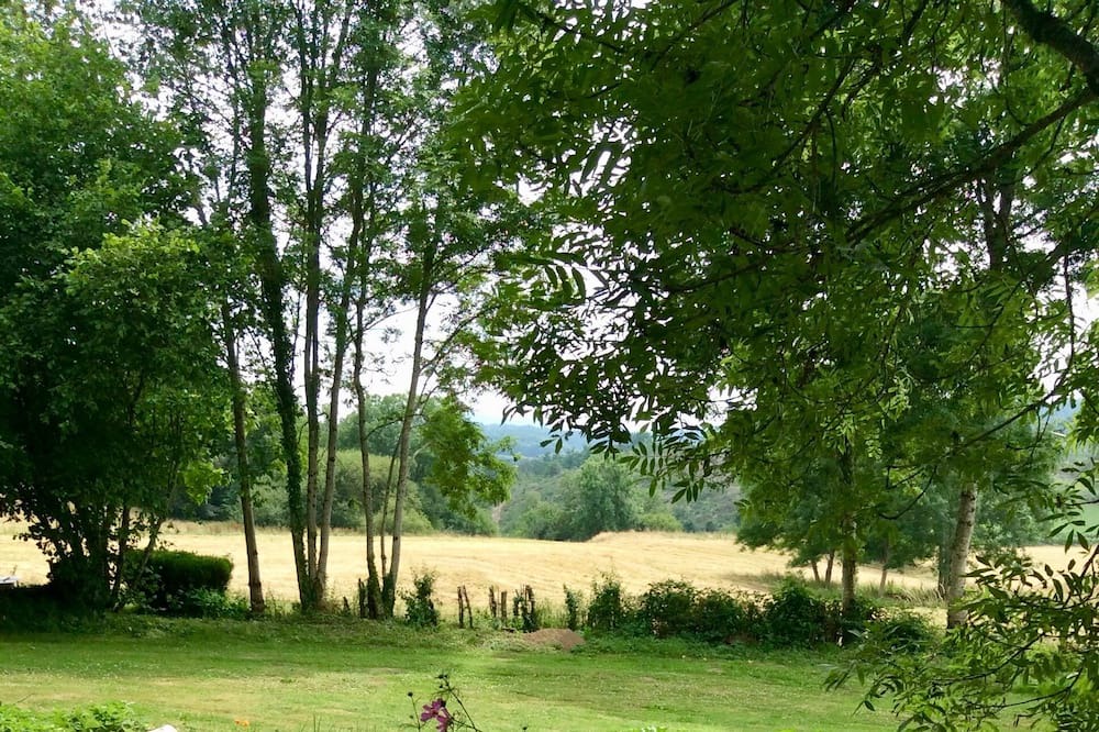 Photo of Outdoor in Saint-Julien-pres-Bort