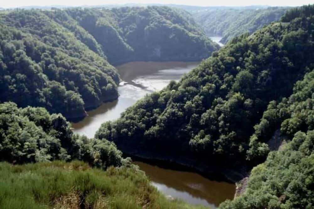 Photo of Outdoor in Saint-Julien-pres-Bort