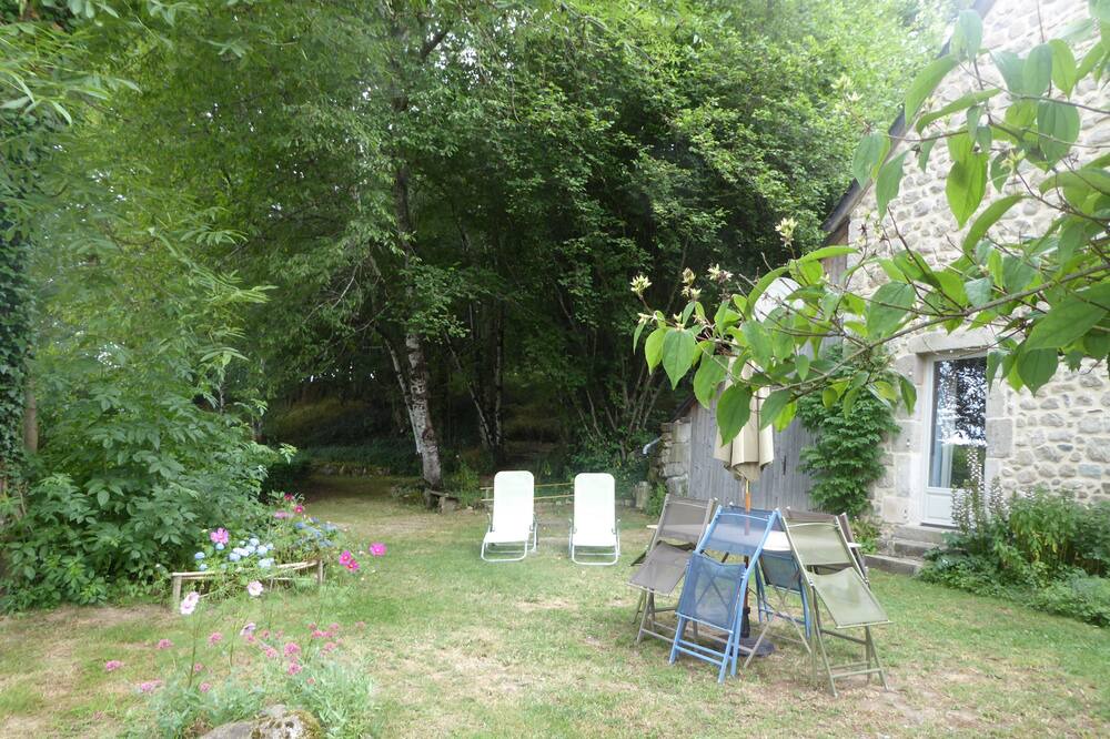 Photo of Outdoor in Saint-Julien-pres-Bort
