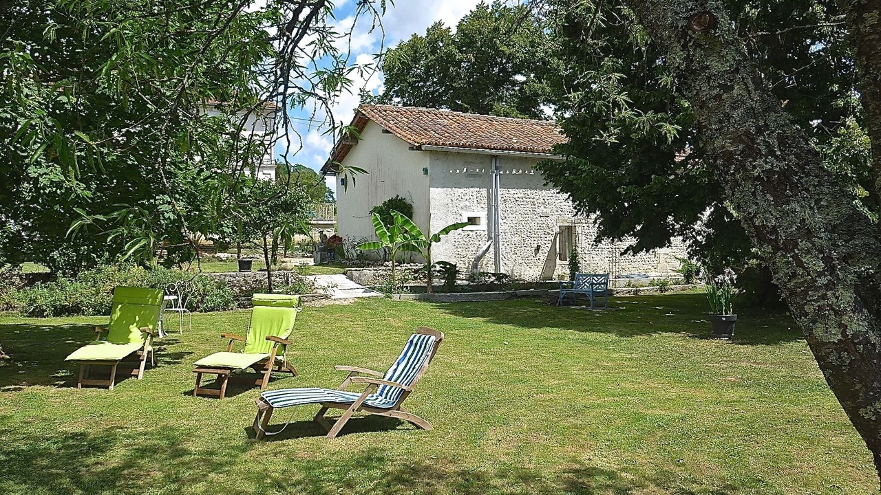Photo of Outdoor in Ronsenac