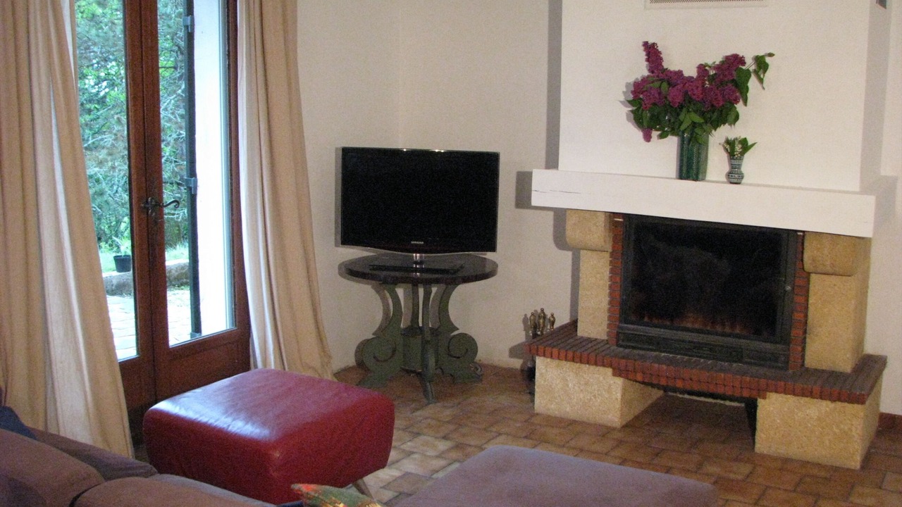 Photo of Livingroom in Genis