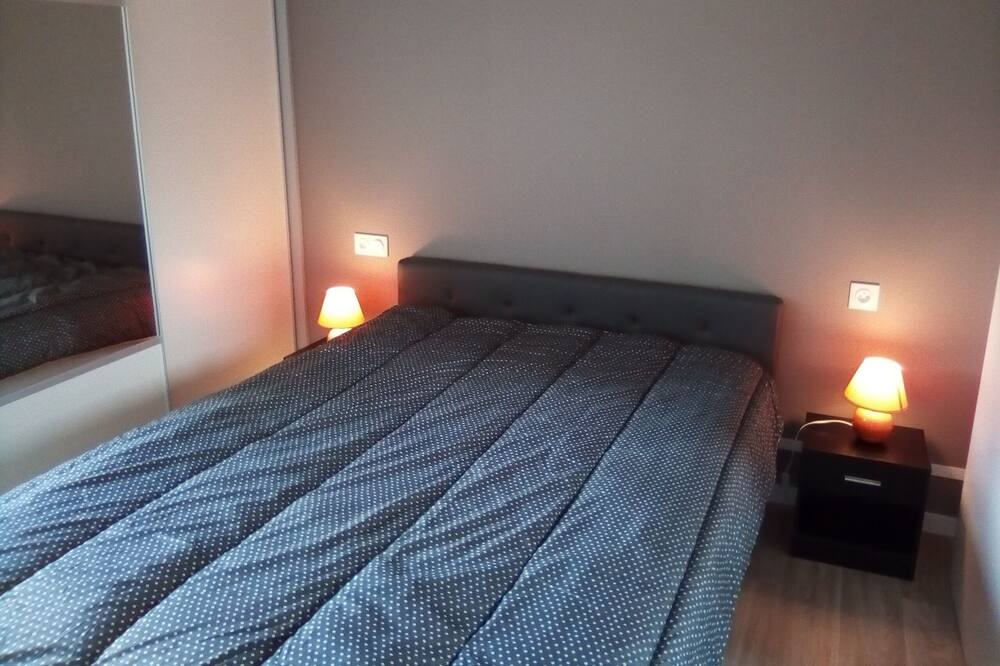 Photo of Bedroom in Saint-Germain-de-Lusignan