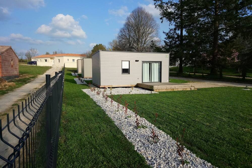 Photo of Outdoor in Saint-Germain-de-Lusignan