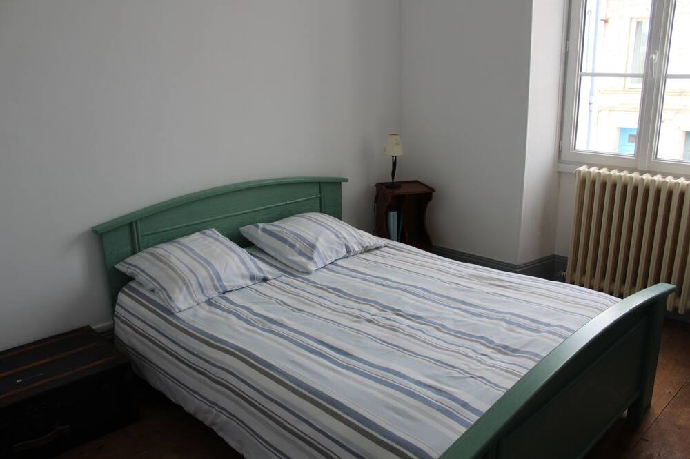 Photo of Bedroom in Mortagne-sur-Gironde