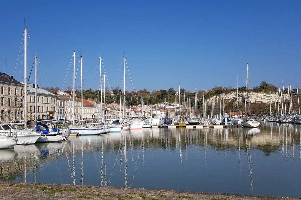 Photo of Outdoor in Mortagne-sur-Gironde