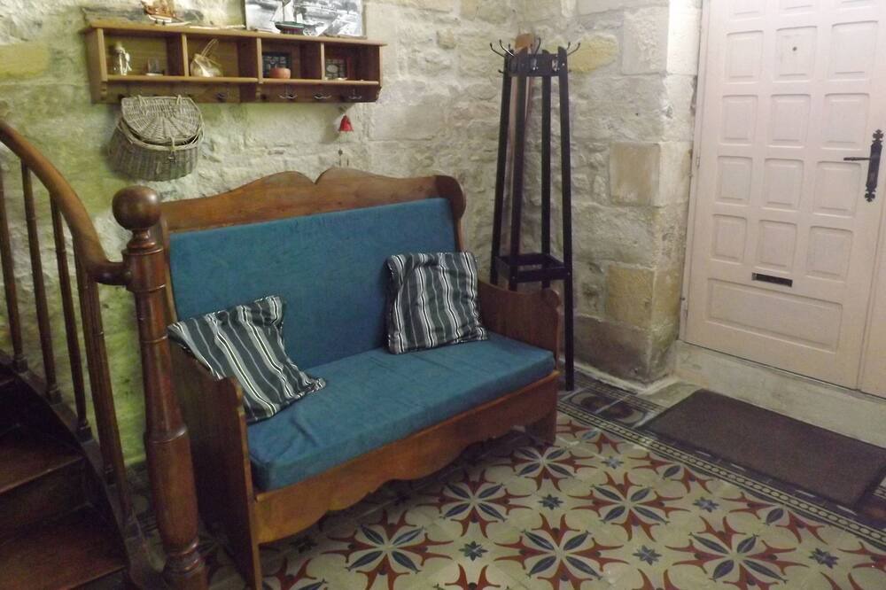 Photo of Bedroom in Mortagne-sur-Gironde