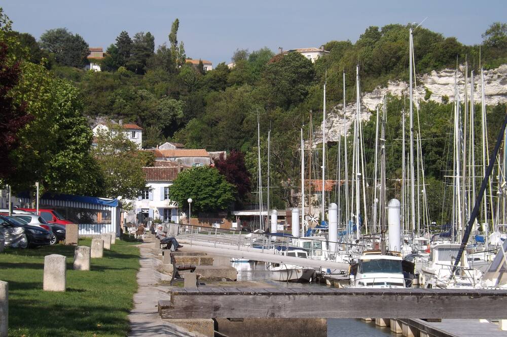 Photo of Outdoor in Mortagne-sur-Gironde