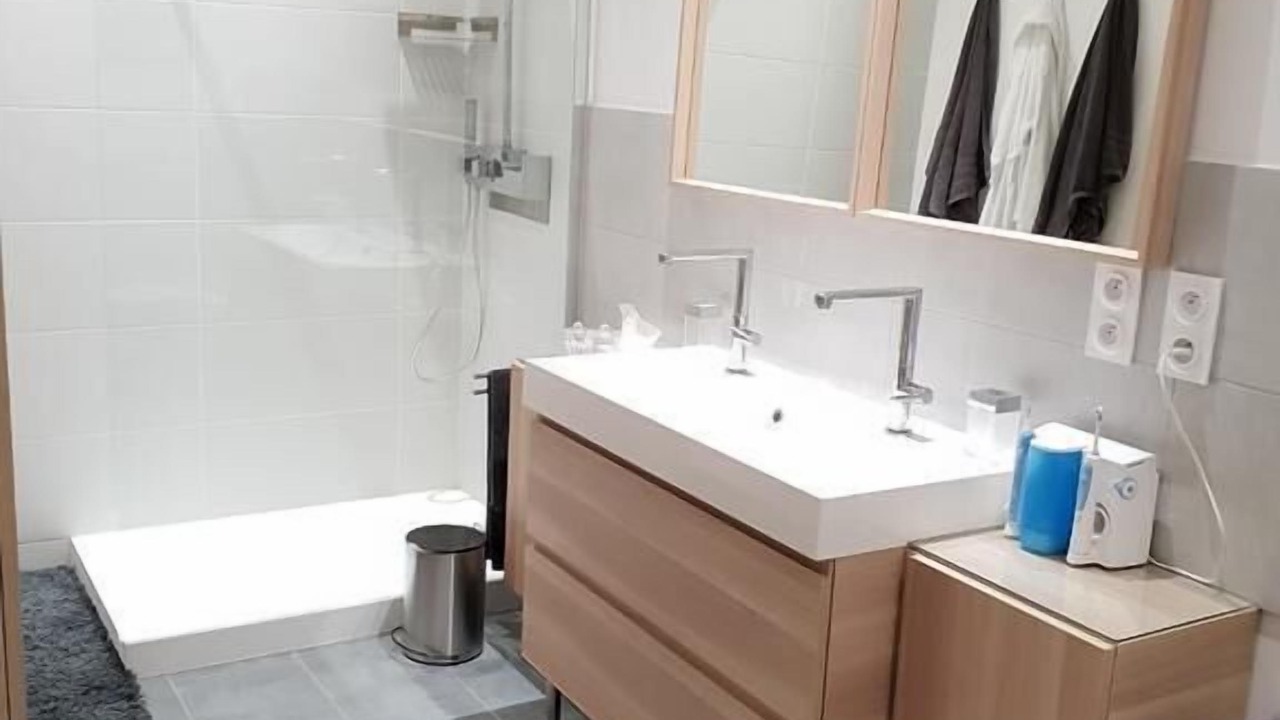 Photo of Bathroom in Saint-Palais-de-Negrignac