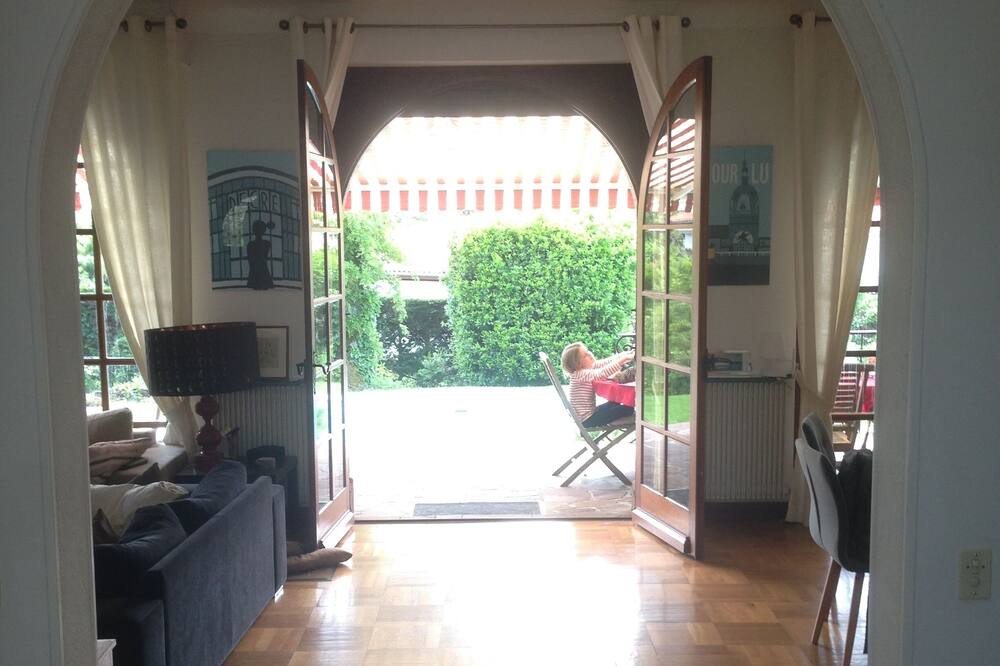 Photo of Livingroom in Billere