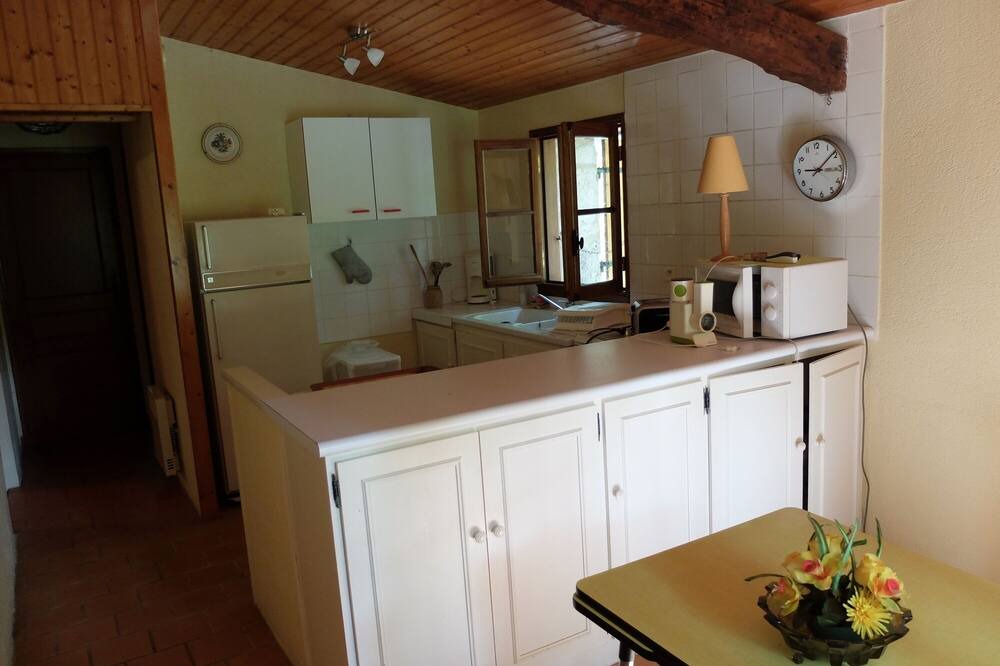 Photo of Kitchen in Lamonzie-Montastruc
