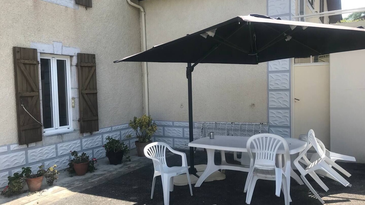 Photo of Outdoor in Ledeuix