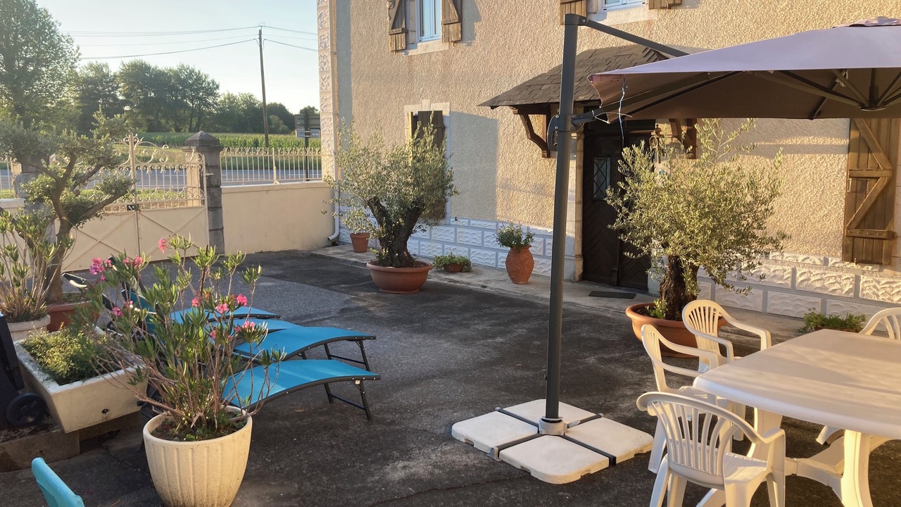 Photo of Outdoor in Ledeuix