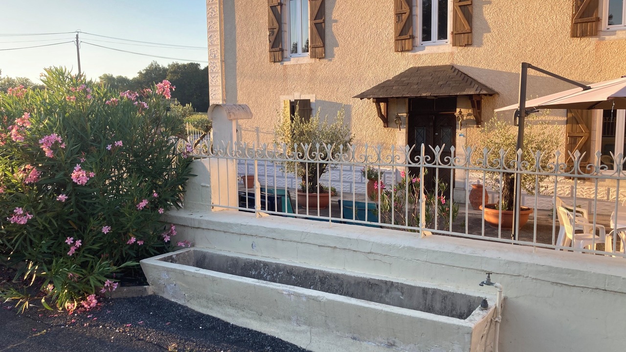 Photo of Outdoor in Ledeuix