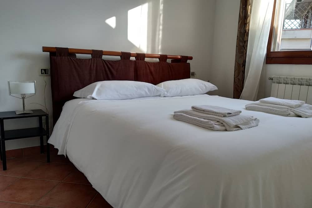 Photo of Bedroom in Seano