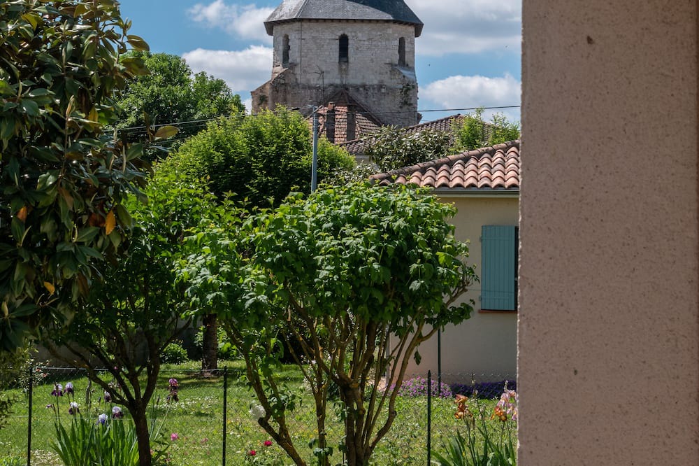 Photo of Outdoor in Serignac-sur-Garonne