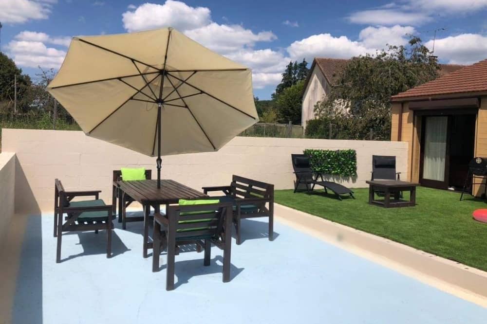 Photo of Patio Balcony in Saint-Yrieix-les-Bois