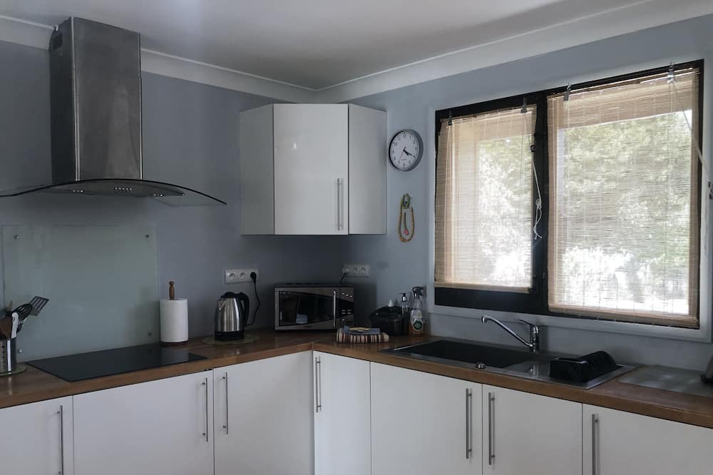 Photo of Kitchen in Saint-Yrieix-les-Bois