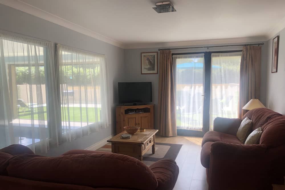 Photo of Livingroom in Saint-Yrieix-les-Bois