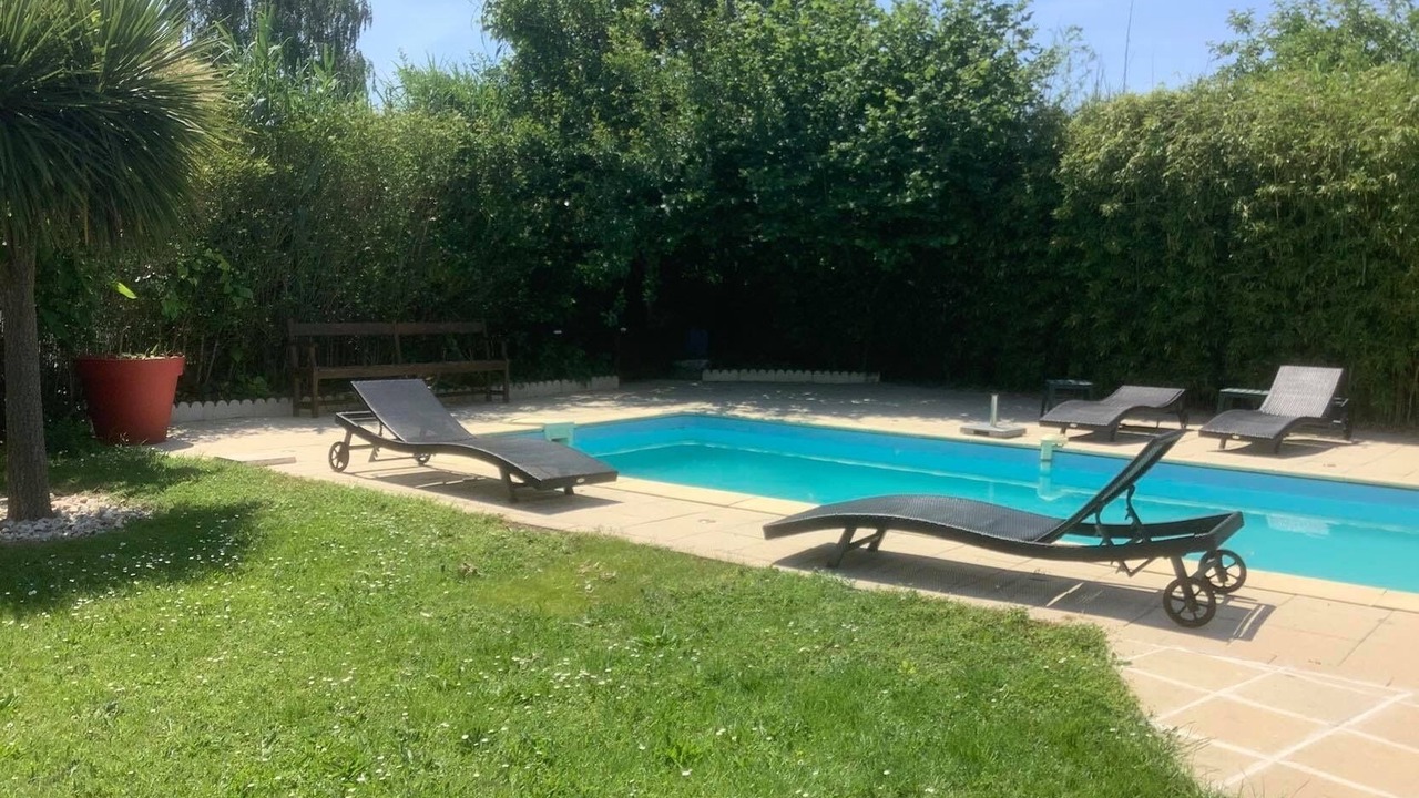 Photo of Outdoor in La Roche-Chalais