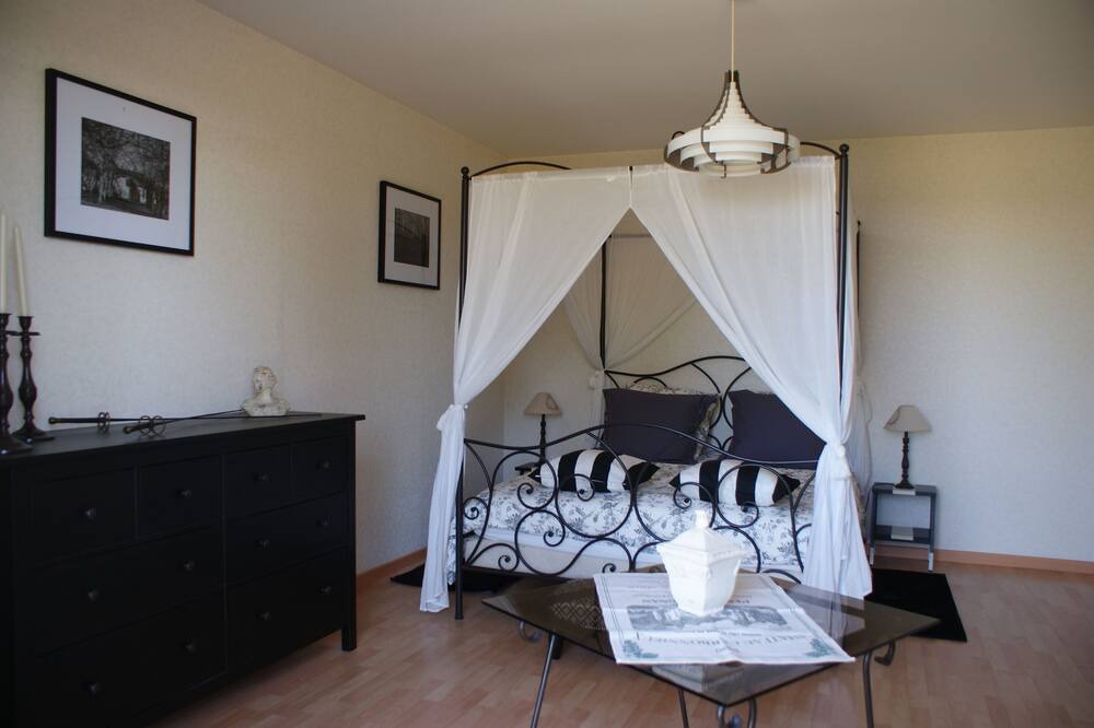 Photo of Bedroom in Castillon - Pujols Intercommunalite