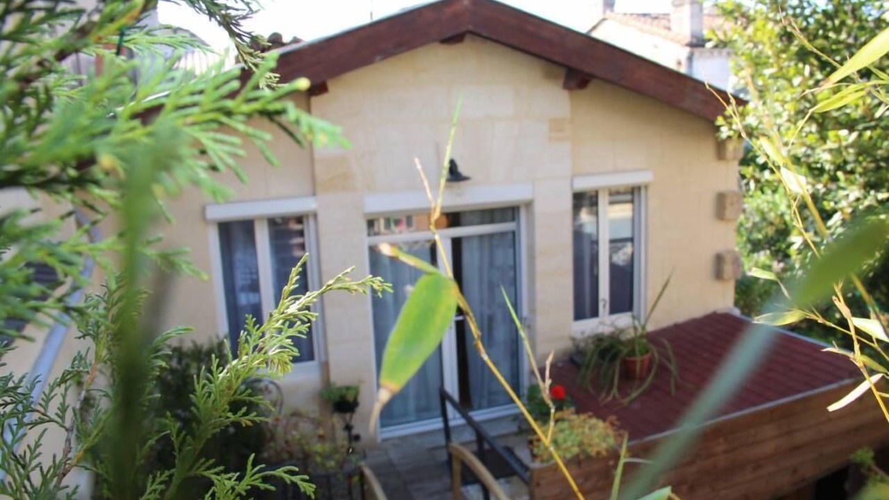 Photo of Outdoor in Saint Seurin - Fondaudege