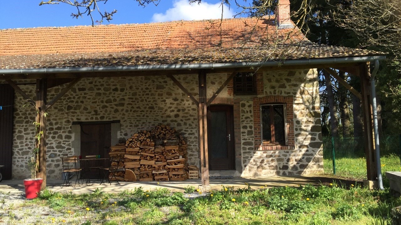 Photo of Outdoor in Saint-Dizier-Leyrenne