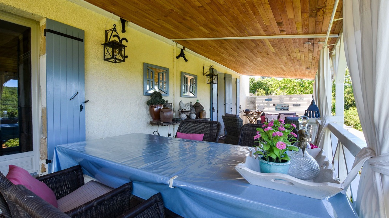 Photo of Patio Balcony in Villefranche-du-Perigord