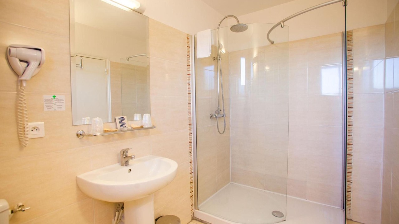 Photo of Bathroom in Bergerac