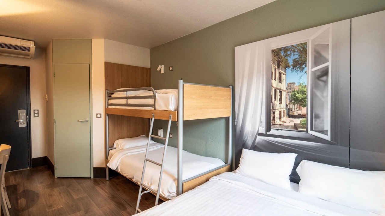 Photo of Bedroom in Limoges