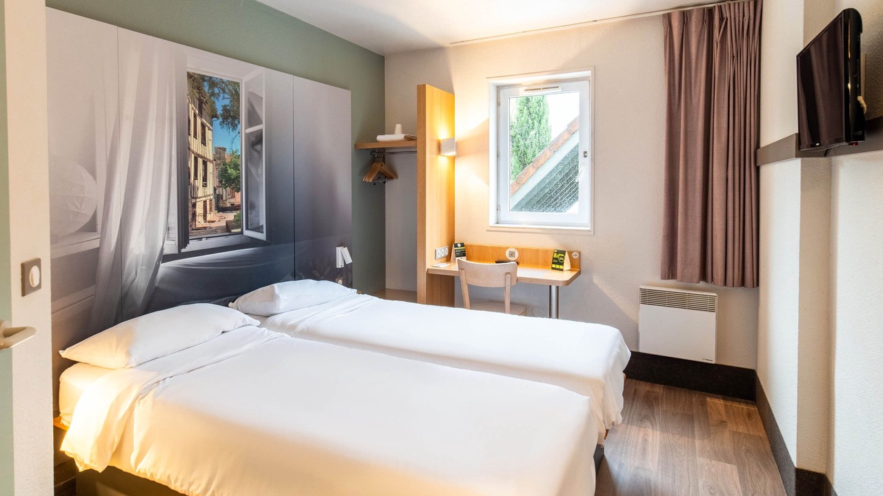 Photo of Bedroom in Limoges