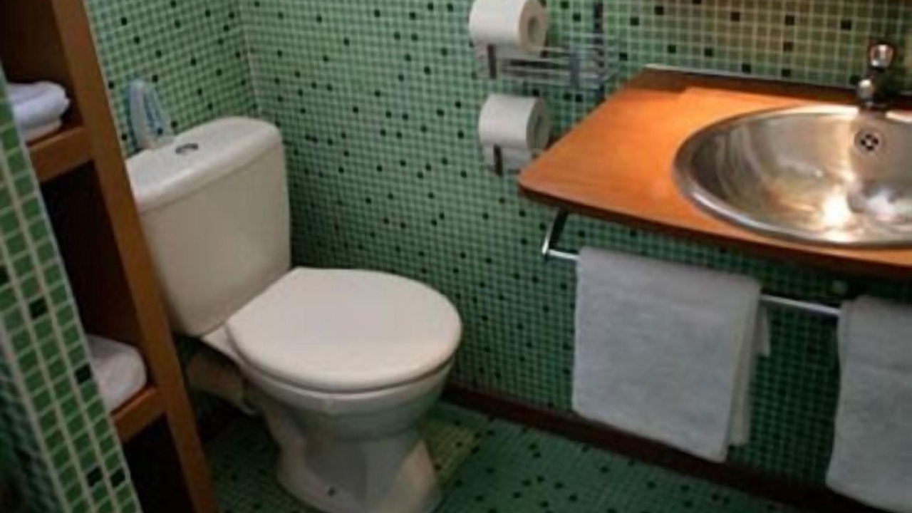 Photo of Bathroom in 13th Arrondissement