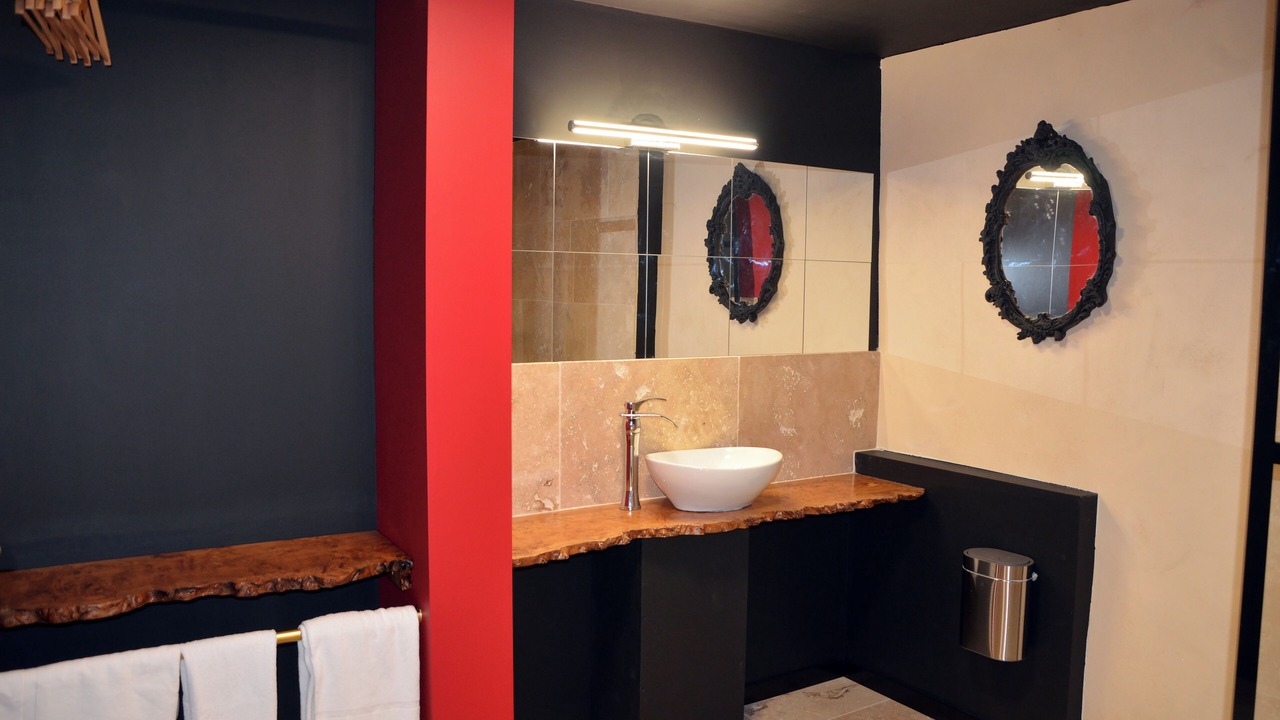 Photo of Bathroom in Saint-Savin