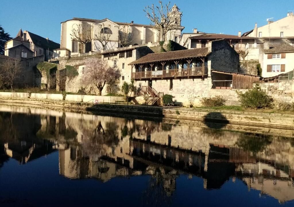 Photo of Outdoor in Nerac