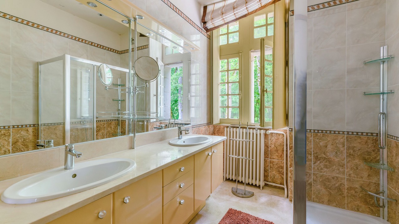 Photo of Bathroom in Lencloitre