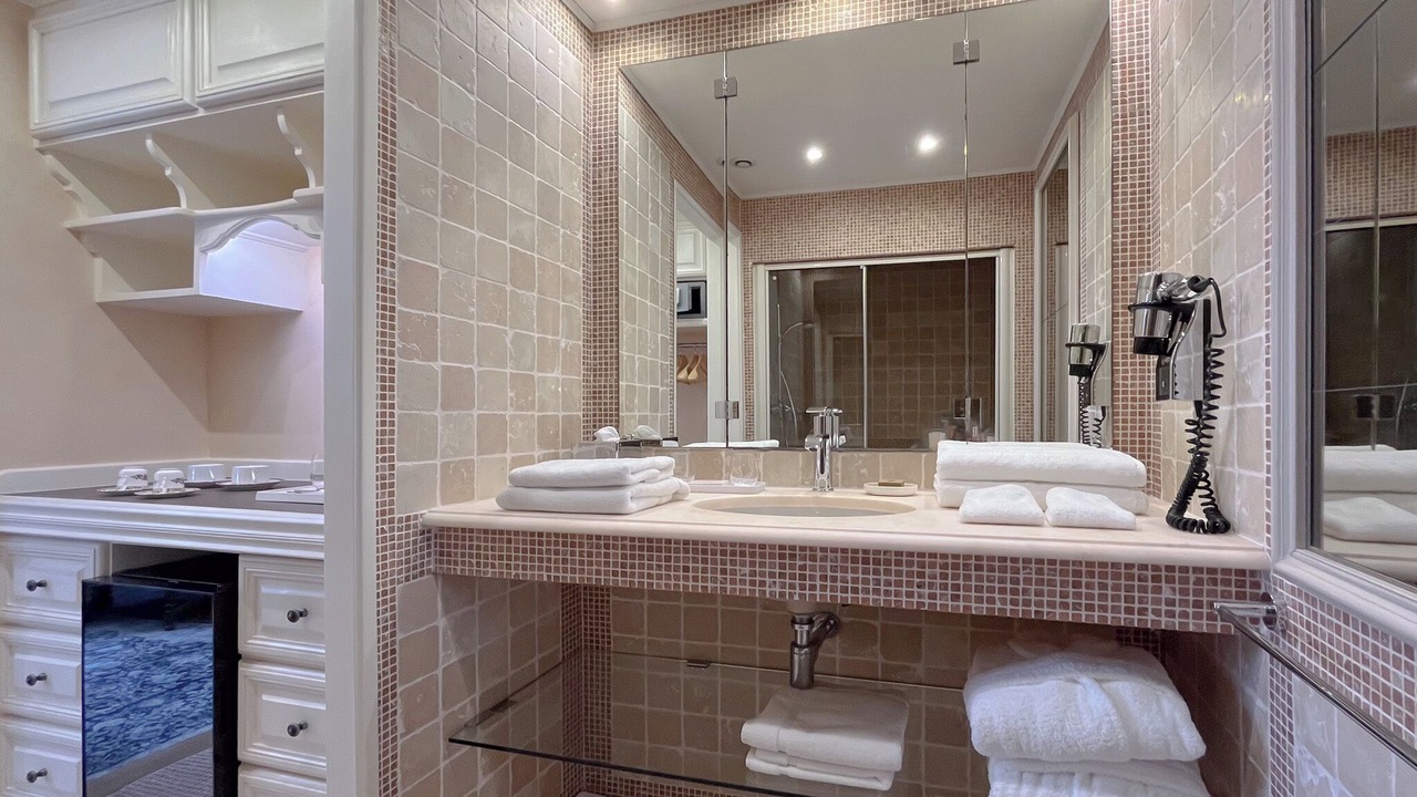 Photo of Bathroom in Dax
