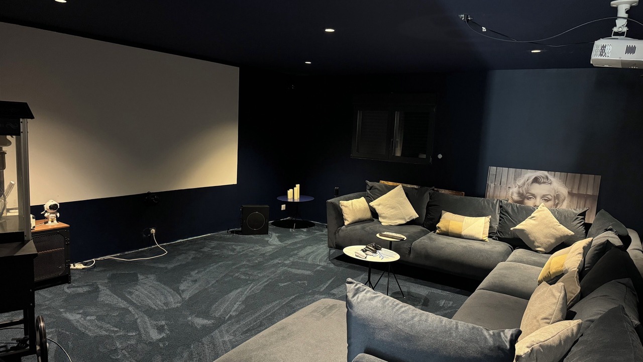 Photo of Livingroom in Ambares-et-Lagrave