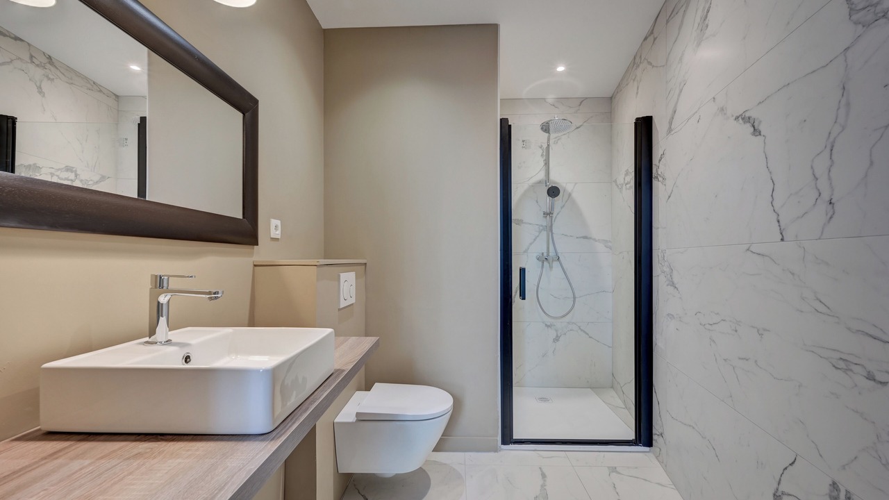 Photo of Bathroom in Couronne Urbaine