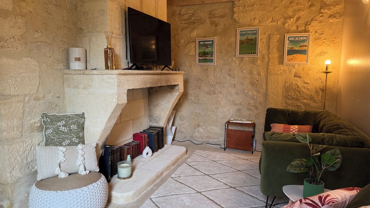 Photo of Livingroom in Naujan-et-Postiac