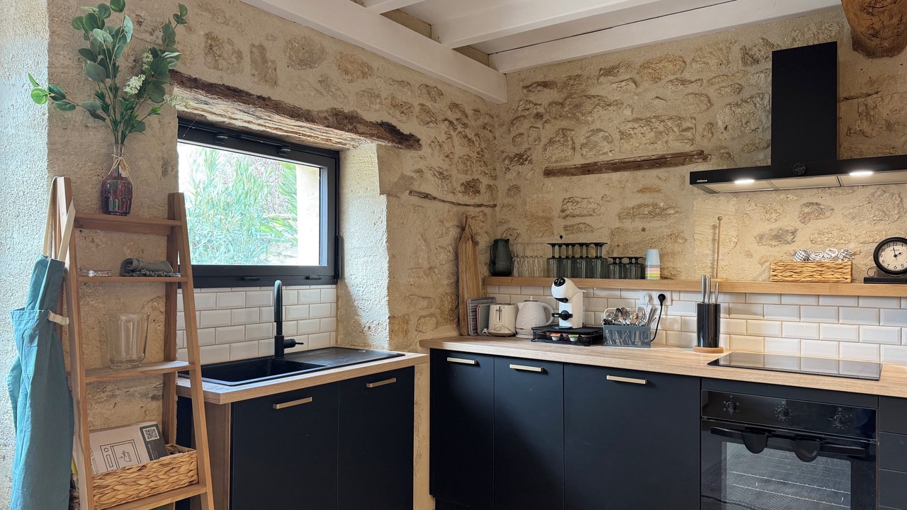 Photo of Kitchen in Naujan-et-Postiac