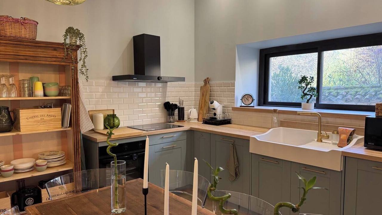Photo of Kitchen in Naujan-et-Postiac