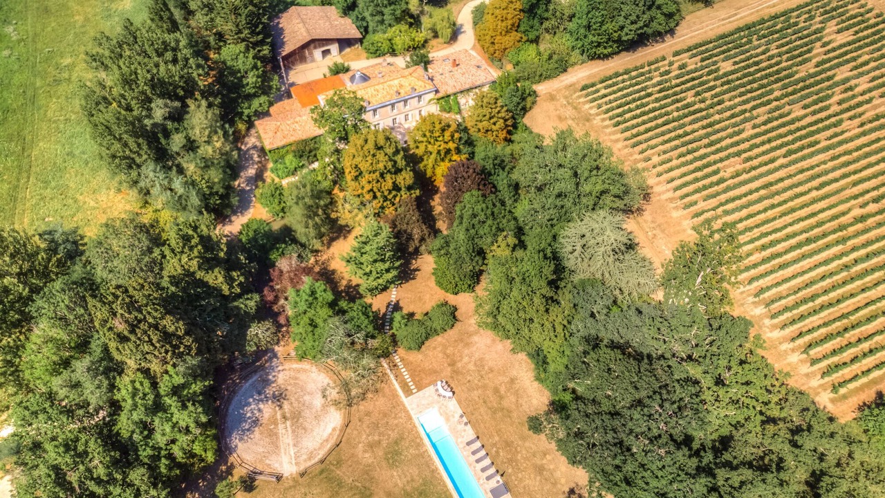 Photo of Outdoor in Montussan